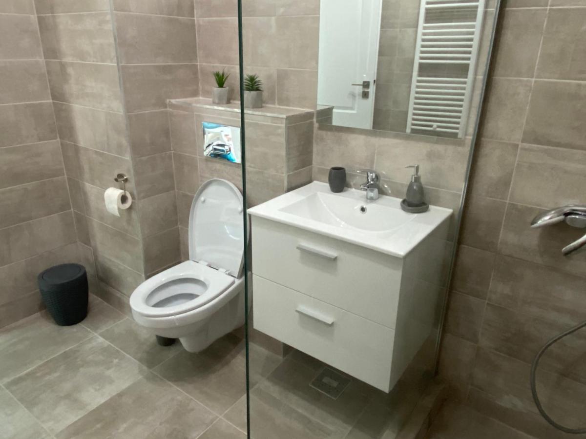 Ela'S Apartment Năvodari المظهر الخارجي الصورة